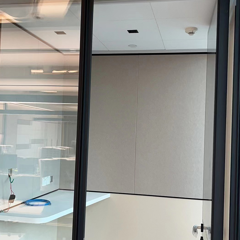 Recyceltes ECO-Material, 100 % Haustierfilz, Polyesterfaser, Akustikplatte, dämpfende, schwer entflammbare Wand-Akustikplatte, Herstellung von Platten Recyceltes ECO-Material, 100 % Haustierfilz, Polyesterfaser, Akustikplatte, dämpfende, schwer entflammbare Wand-Akustikplatte, Herstellung von Platten