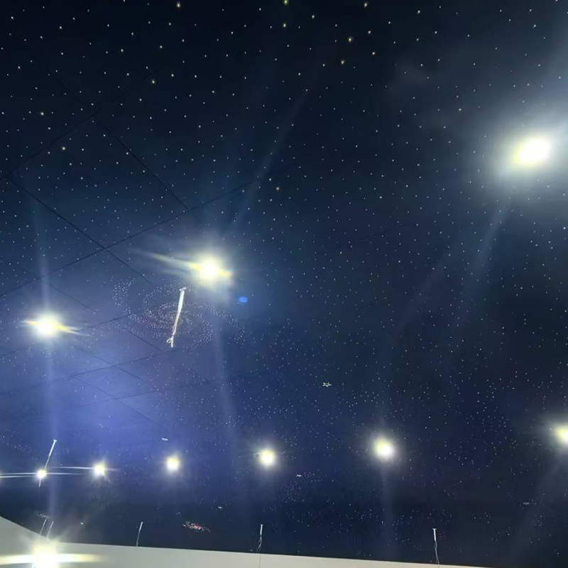 Spesonic Akustik-Faseroptik-Sternenhimmel-Deckenpaneel. Akustische Sterndecke aus Polyesterfaser-Sternenlicht Spesonic Akustik-Faseroptik-Sternenhimmel-Deckenpaneel. Akustische Sterndecke aus Polyesterfaser-Sternenlicht